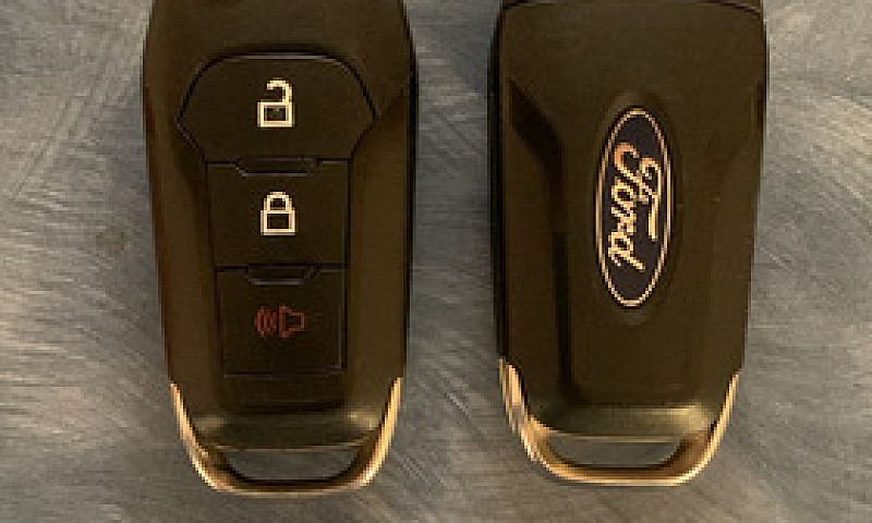 Ford Lobo 5.0L Doble...