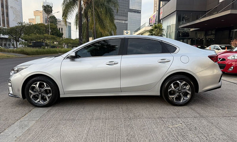 Kia Forte Sedan 2019...