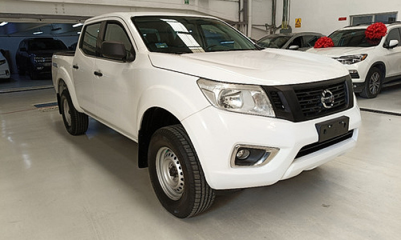 Nissan Np300 2020...
