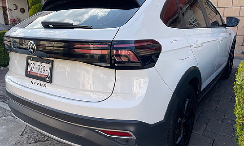 Volkswagen Nivus 1.0...