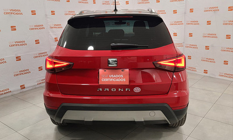 Seat Arona 2021...