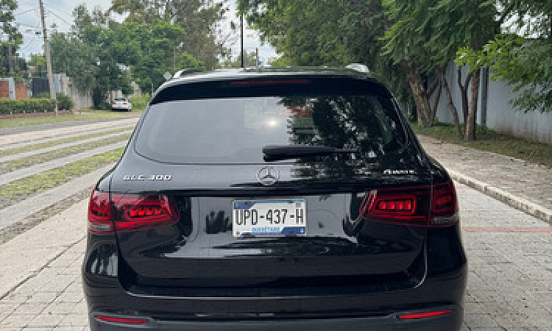 Mercedes-Benz Clase ...