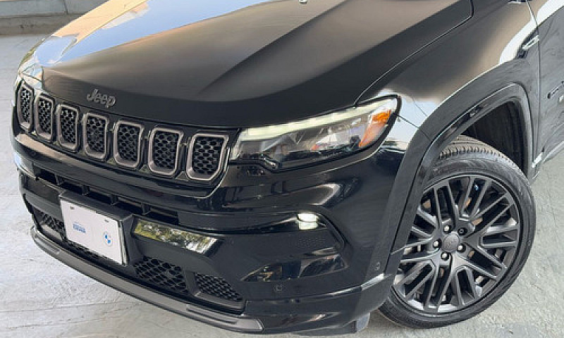 Jeep Compass 2024...