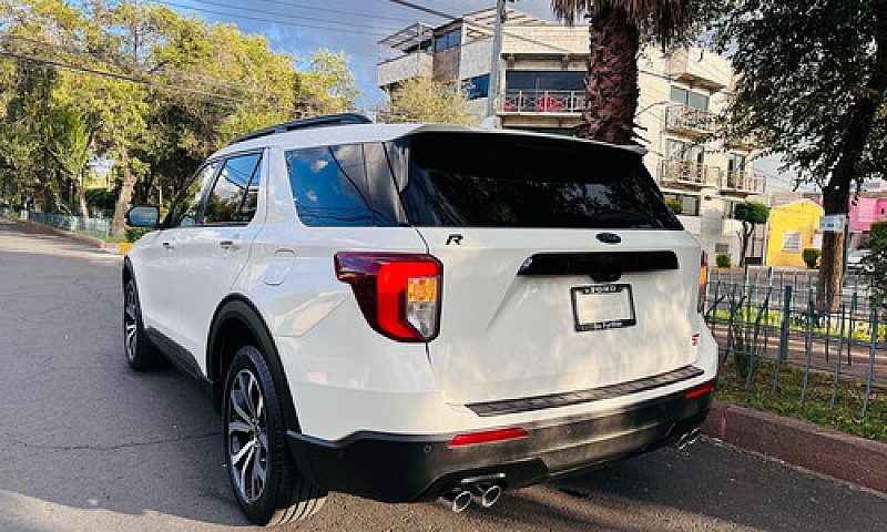 Ford Explorer 3.0 V6...