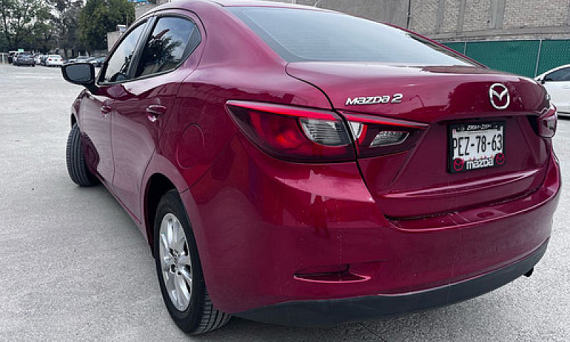 Mazda Mazda 2 2019...