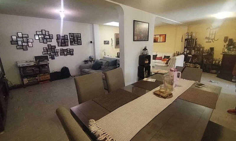Casa En Venta, Viver...