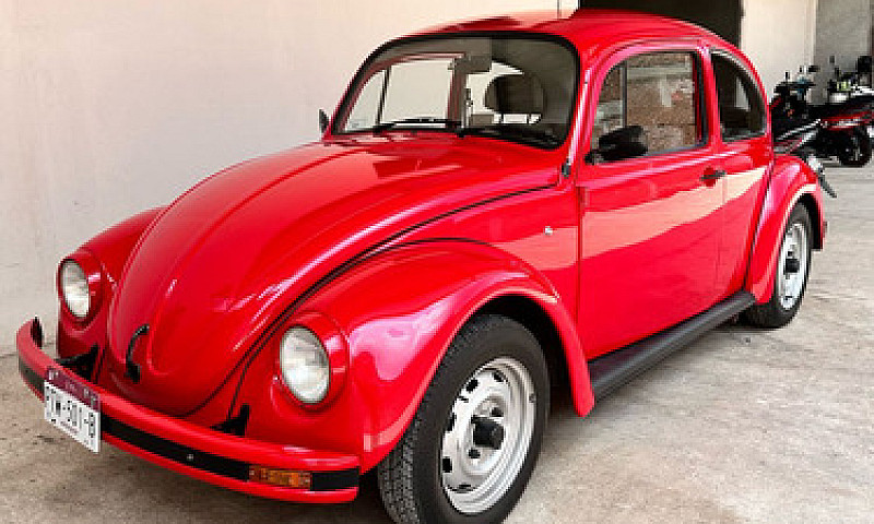 Volkswagen Sedan Uni...