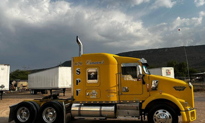 Kenworth T800 Modelo...