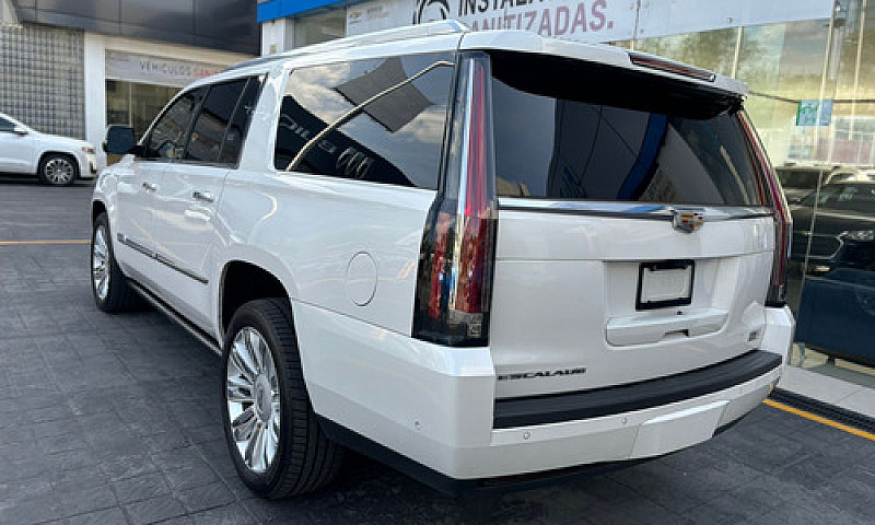 Cadillac Escalade Es...