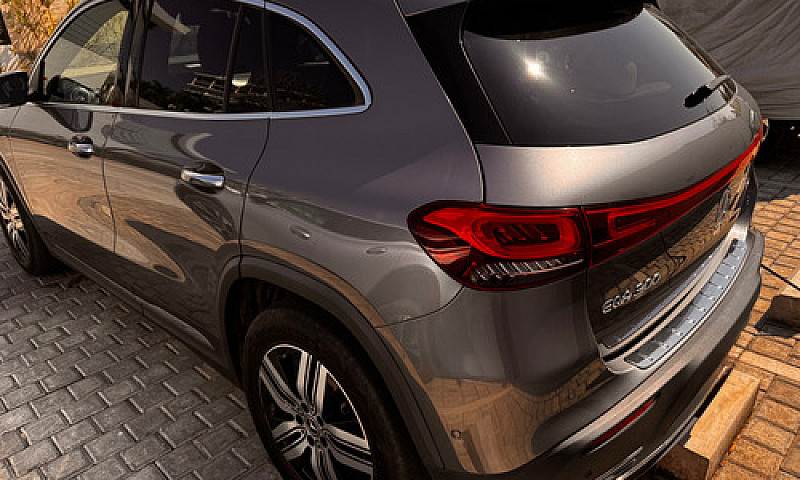 Mercedes-Benz Clase ...