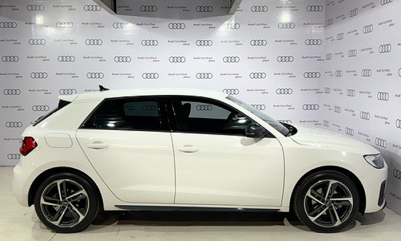 Audi A1 1. 5 Sportba...