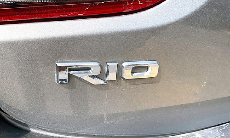 Kia Rio 2021...