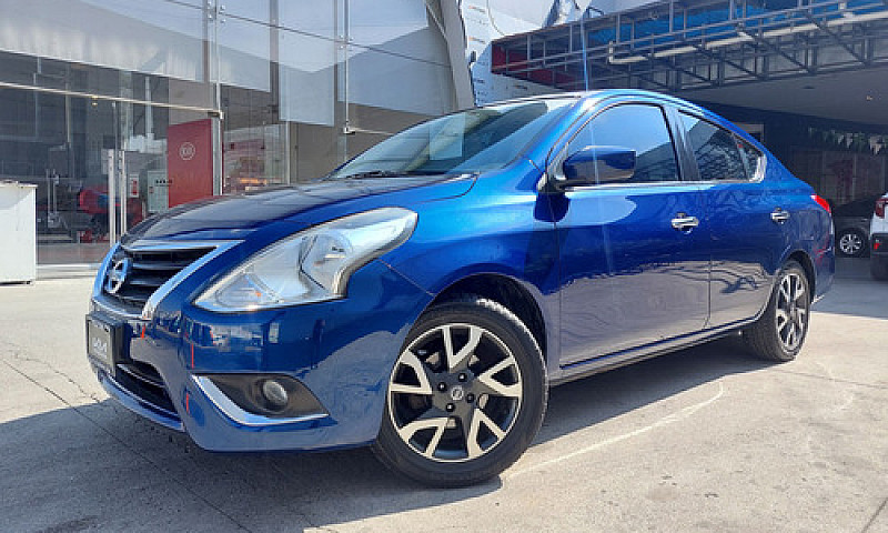 Nissan Versa 2019...