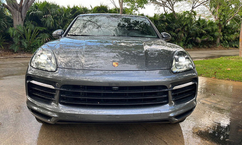 Porsche Cayenne Coup...