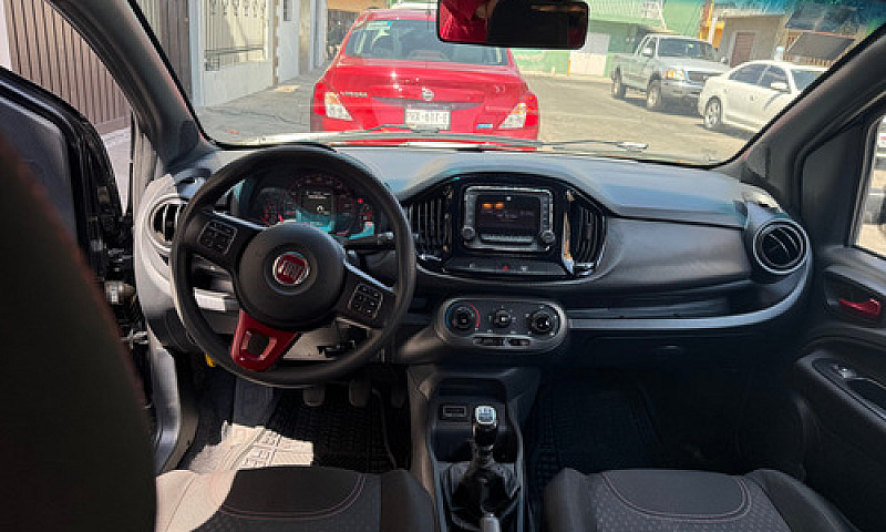 Fiat Uno 1.4 Sportin...