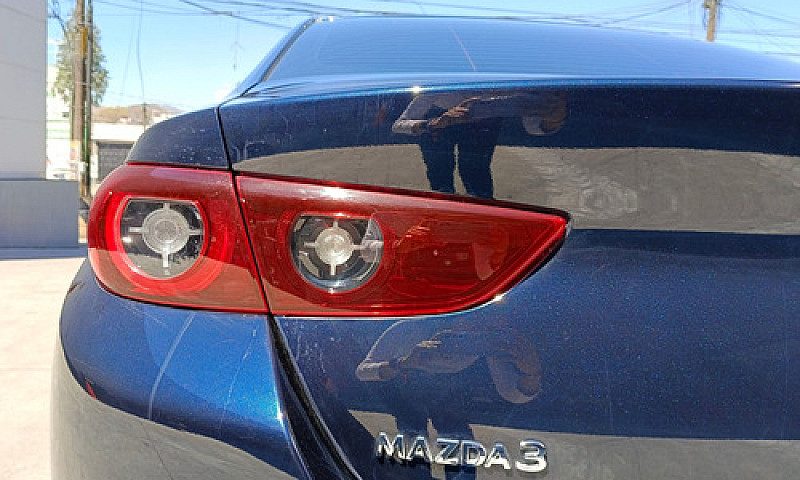 Mazda Mazda 3 2023...