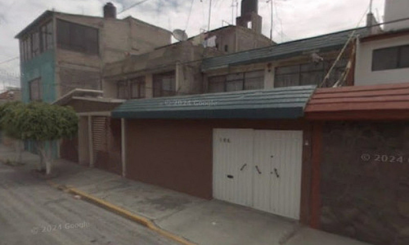 Casa En Venta, Valle...
