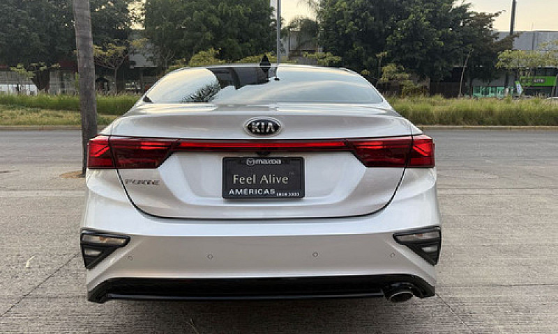 Kia Forte Sedan 2019...