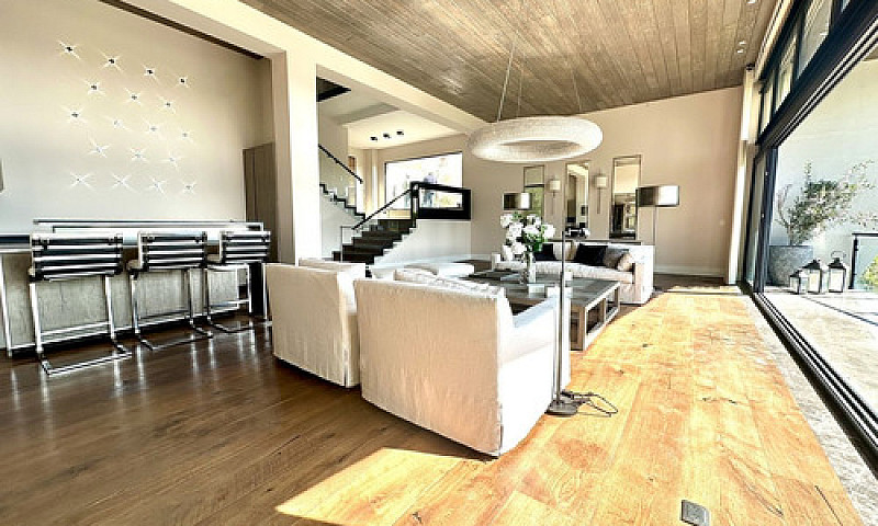 Hermosa Casa En Vent...