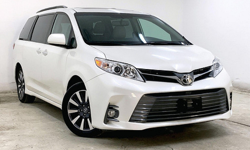 Toyota Sienna 2020...
