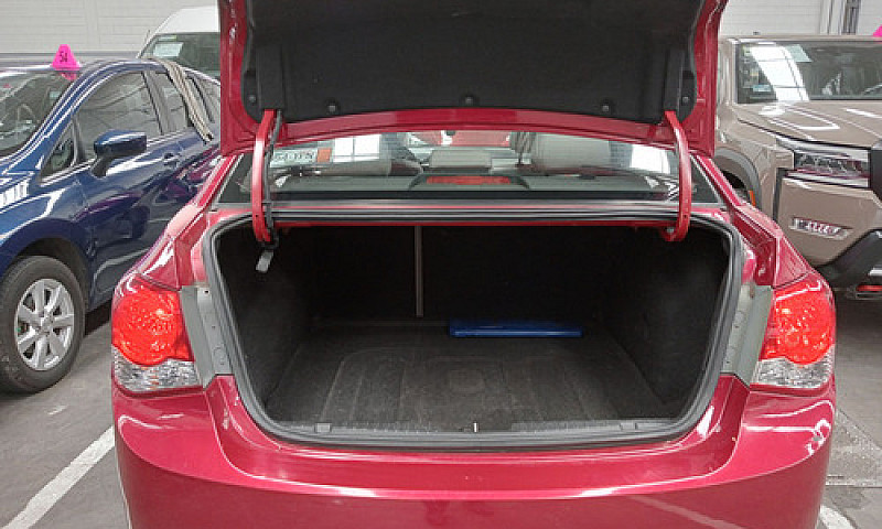 Chevrolet Cruze 2012...