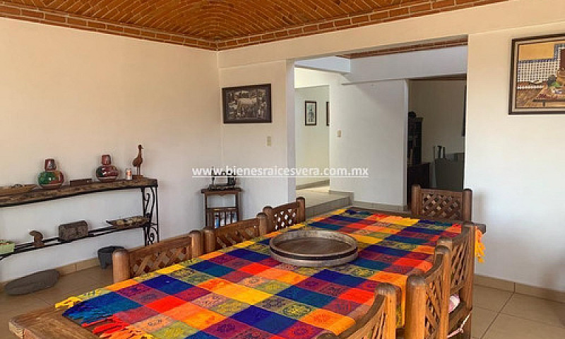 Casa Amueblada En Ve...