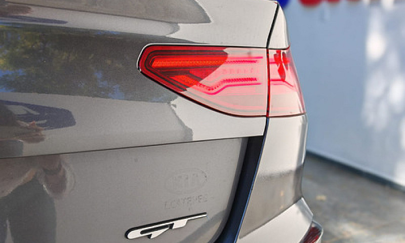 Kia Forte 1.6L Turbo...