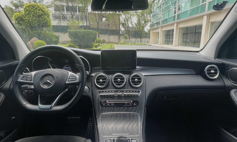 Mercedes-Benz Clase ...