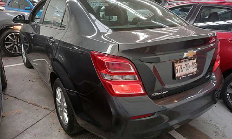 Chevrolet Sonic 2017...
