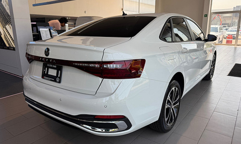 Volkswagen Jetta 1.4...