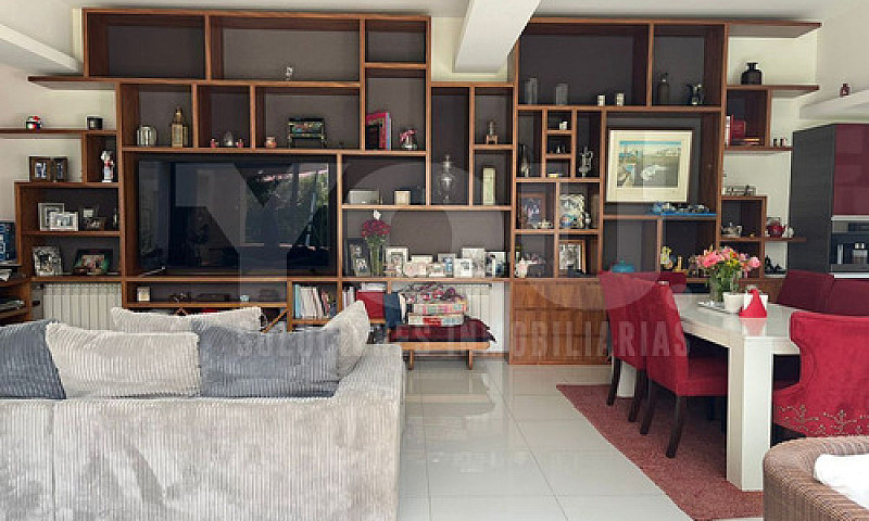 Casa En  Venta Con J...