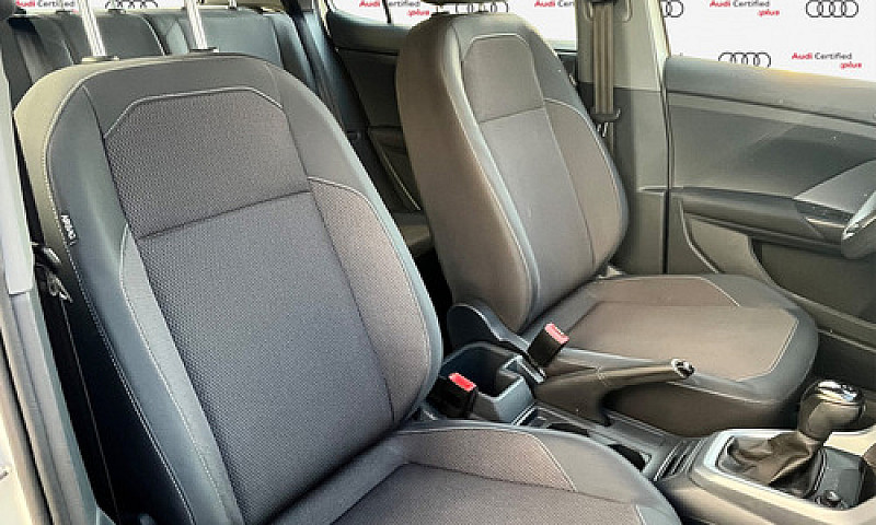 Volkswagen T-Cross 2...