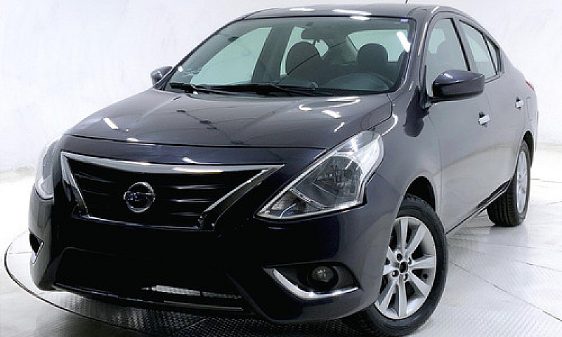 Nissan Versa 2017...