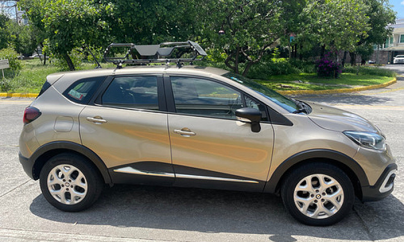 Renault Captur 2.0 I...