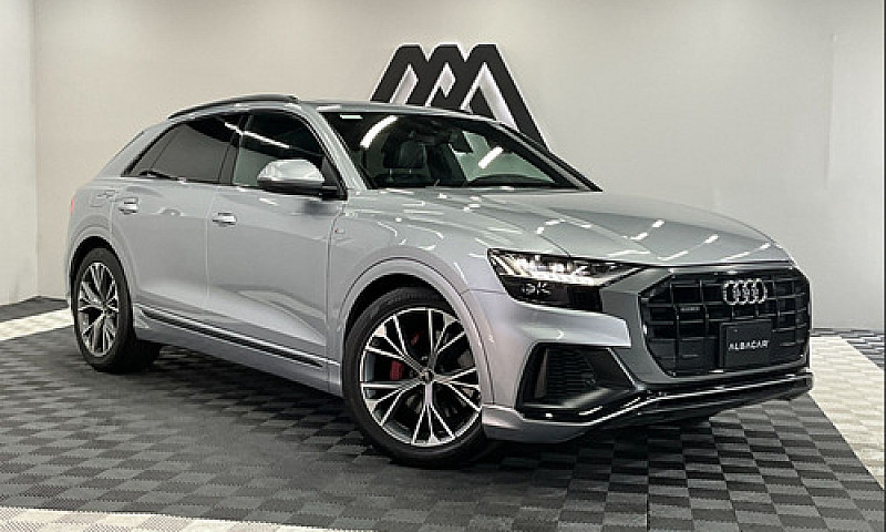 Audi Q8 2021...