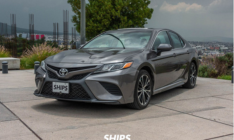 Toyota Camry 2018...