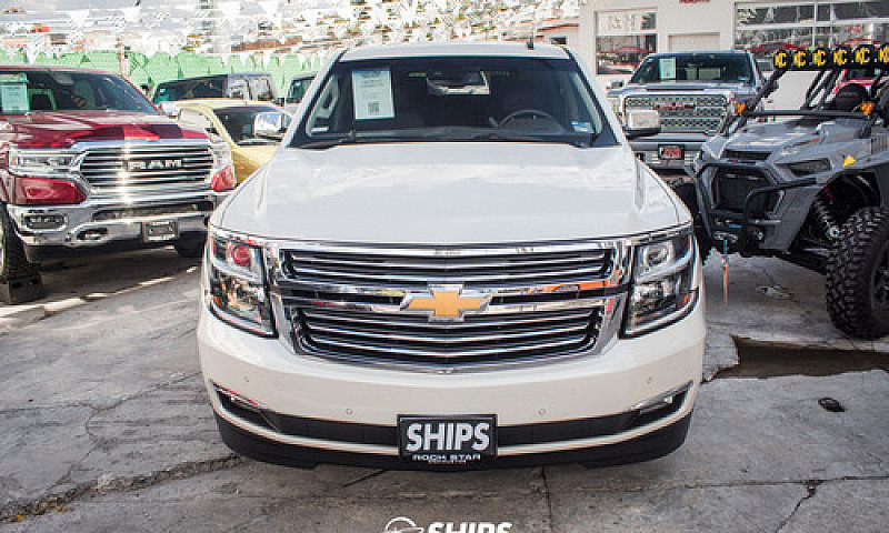 Chevrolet Suburban 2...