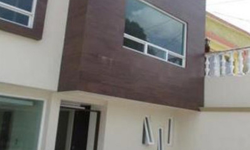 Casa En Venta De Dos...