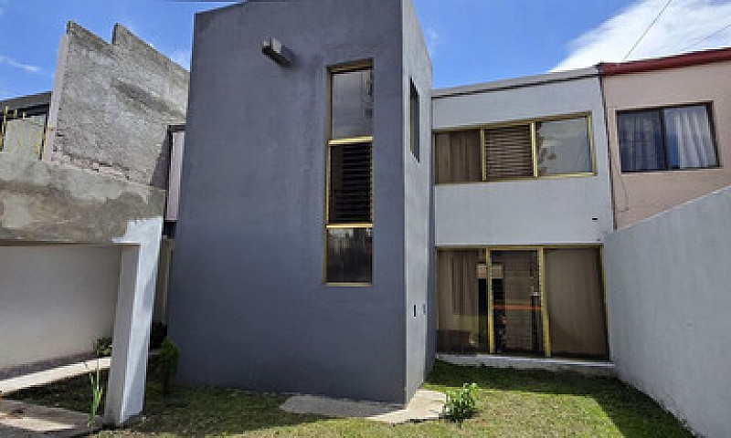 Casa En Venta, Las A...