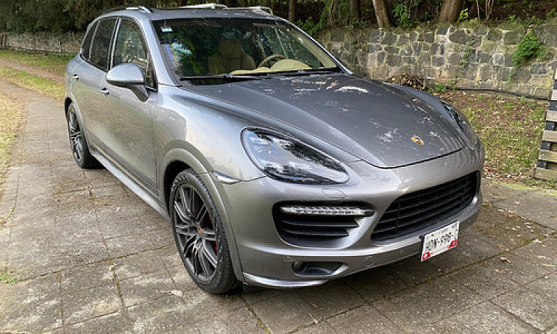 Porsche Cayenne Gts ...