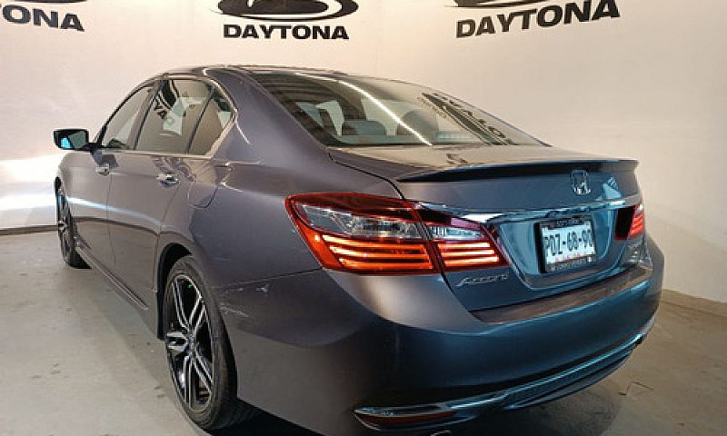 Honda Accord 2017...