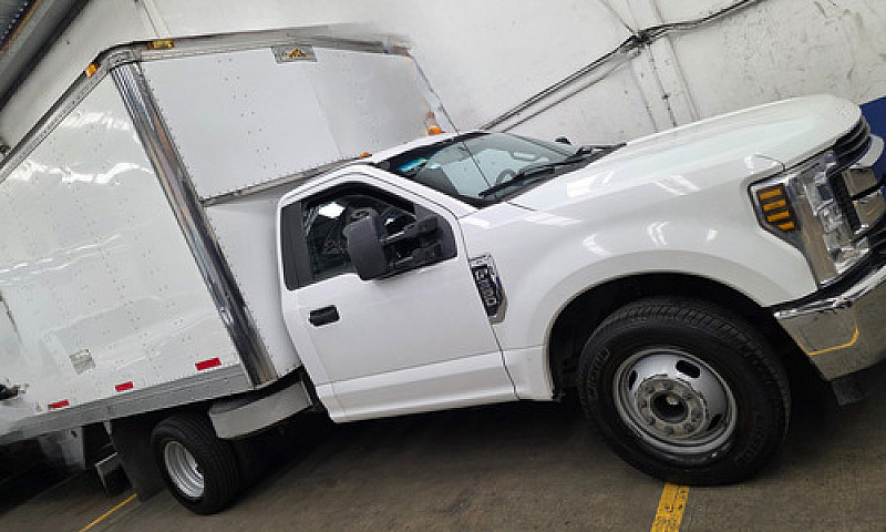 Ford F-350 Xl Plus M...
