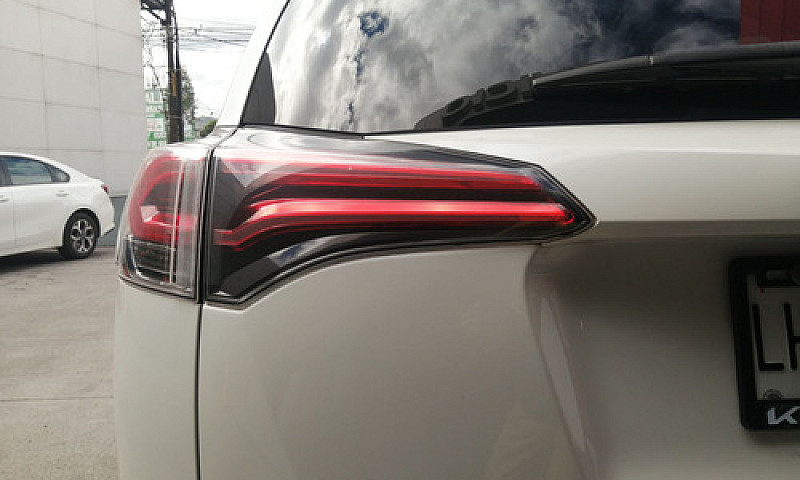 Toyota Rav4 2018 2.5...