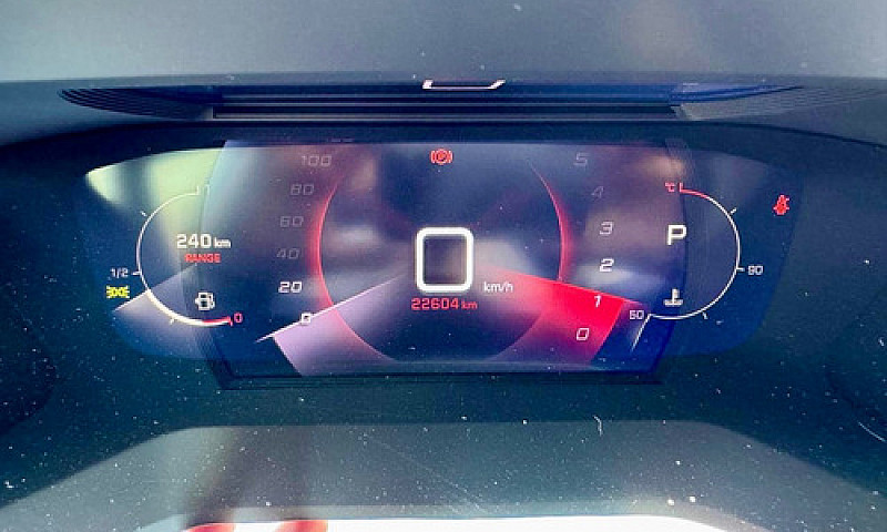 Peugeot 2008 1.2T Pu...