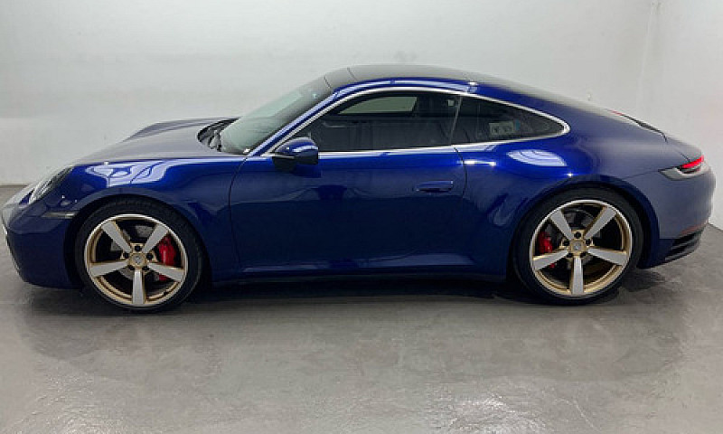 Porsche 911 2022...