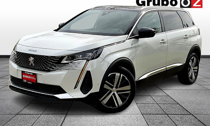 Peugeot 5008 2023...