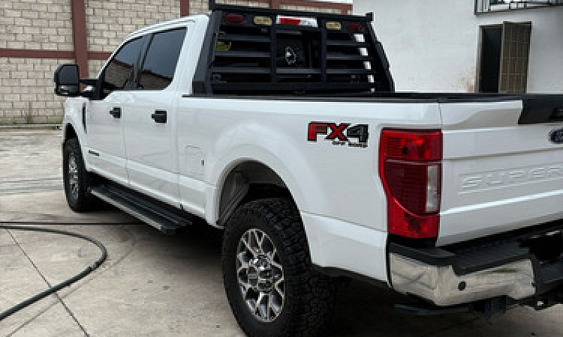 Ford F-250 6.7L Supe...