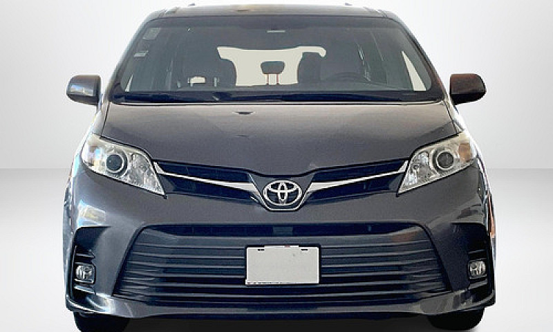 Toyota Sienna 2019...