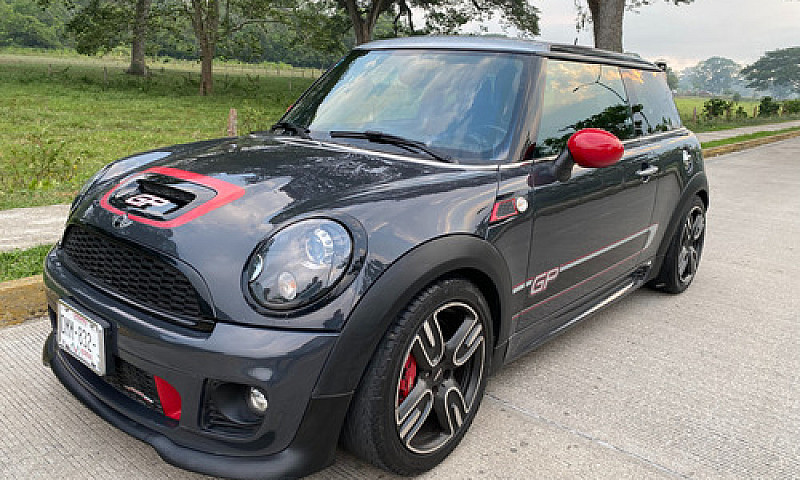 Mini John Cooper Wor...