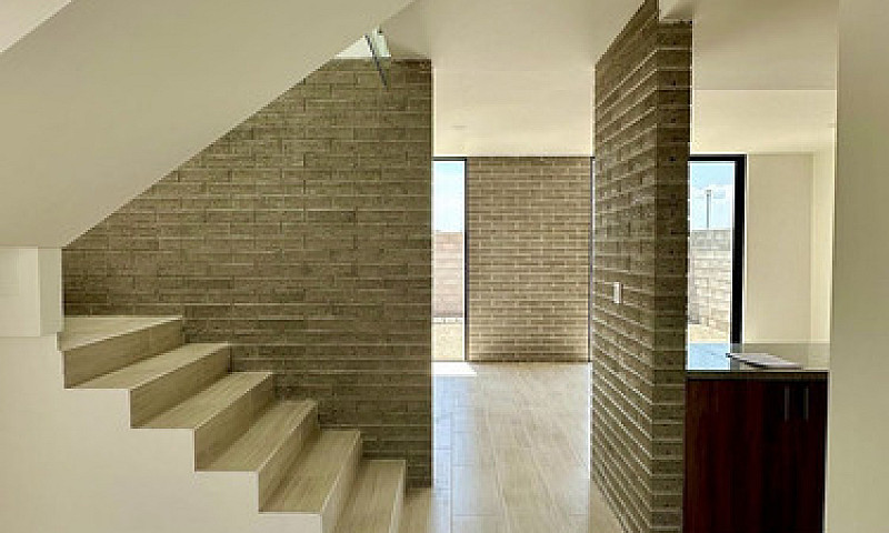 Casa Con Jardín- Viu...